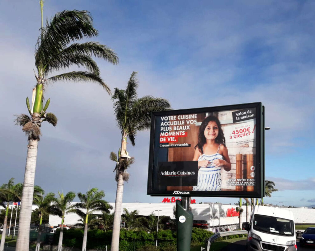 Campagne publicitaire à La Réunion pour cuisiniste ADDARIO cuisines - communication